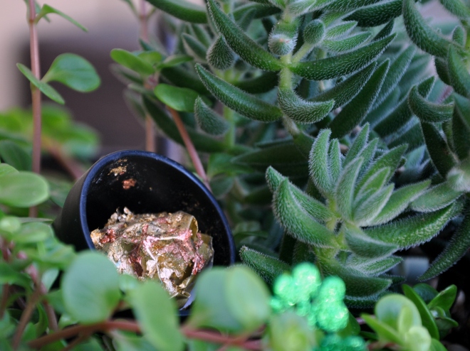 fairy garden pot of gold