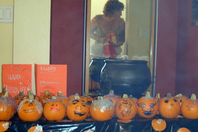 Decorated pumpkins: Halloween 2008